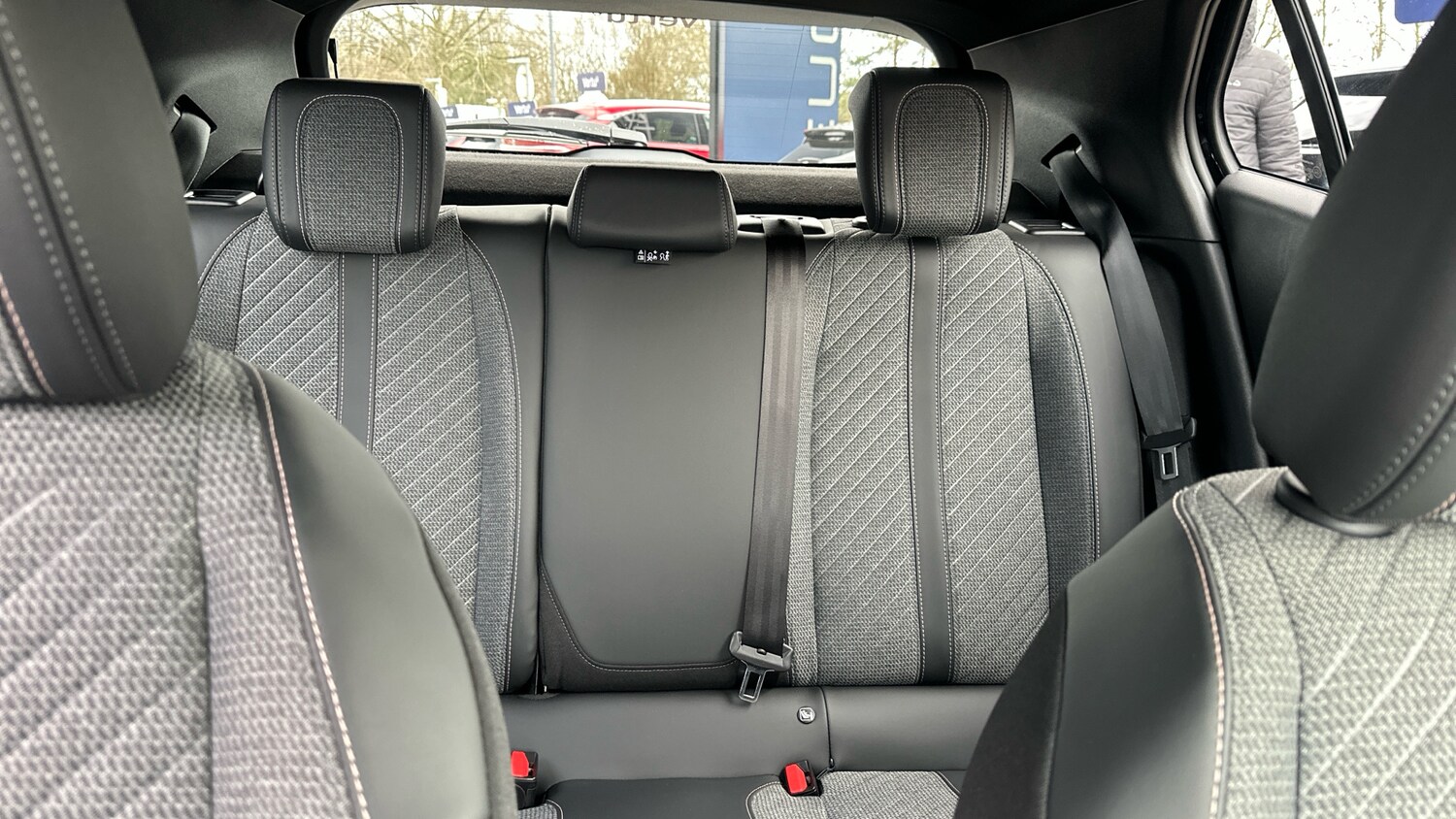 Used Peugeot 2008 2025 for sale - 77662461: Photo 15