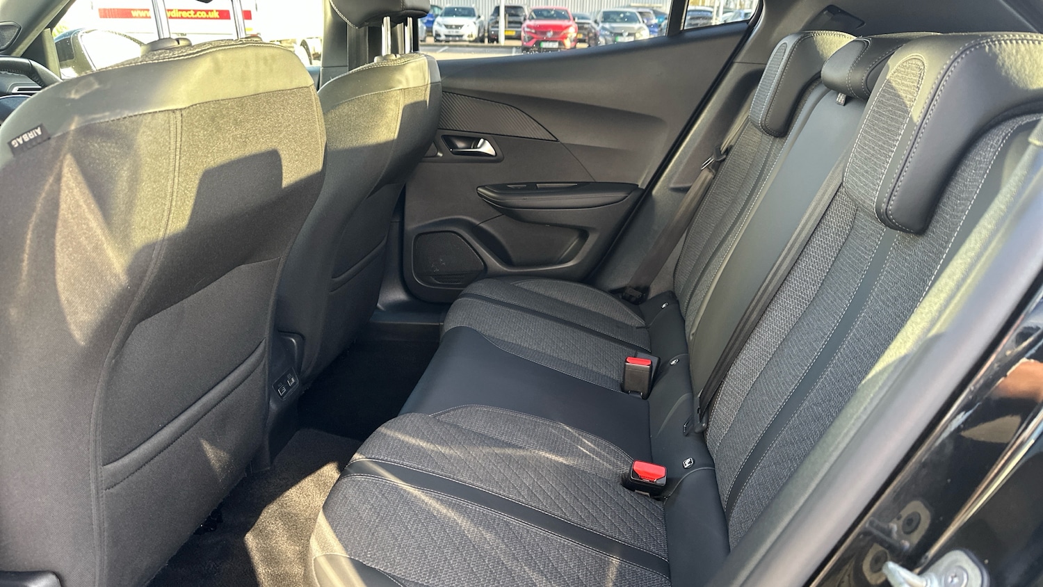 Used Peugeot 2008 2023 for sale - 76948172: Photo 16