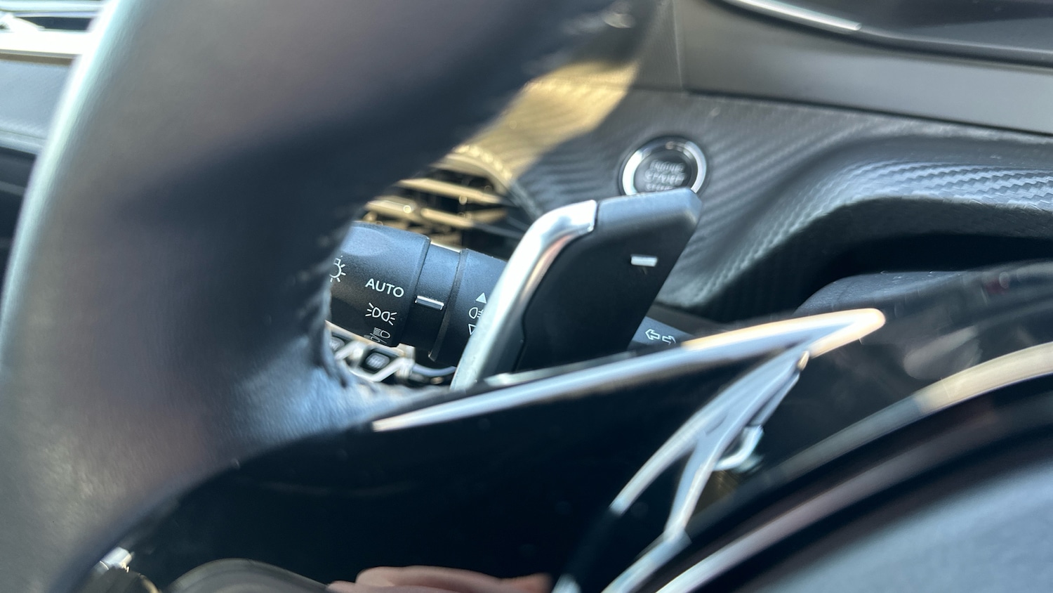 Used Peugeot 2008 2023 for sale - 76948172: Photo 31