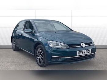 Used Volkswagen Golf 2017 for sale - 78814019: Photo