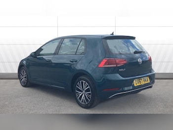 Used Volkswagen Golf 2017 for sale - 78814019: Photo