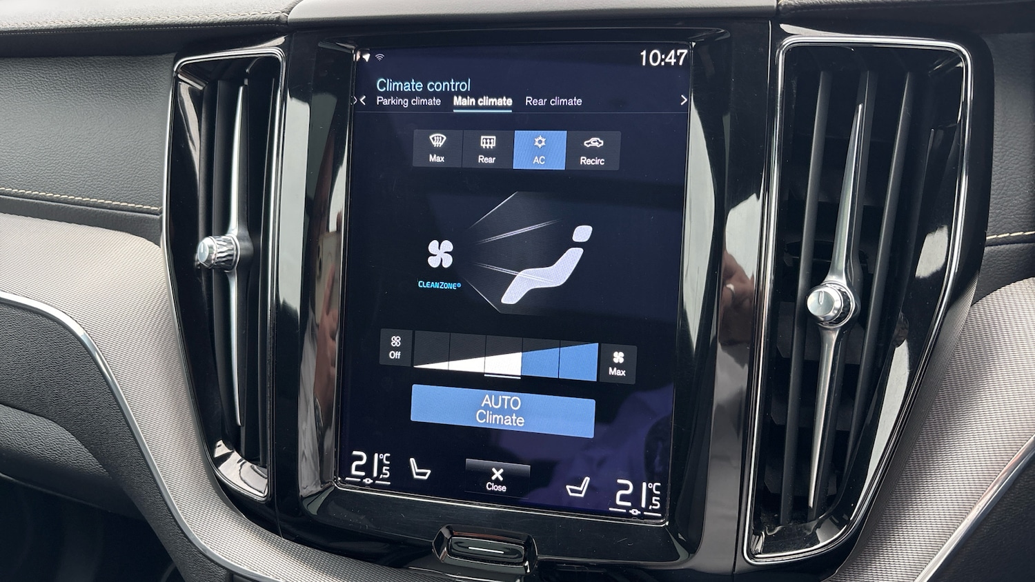 Used Volvo XC60 2021 for sale - 77310837: Photo 43