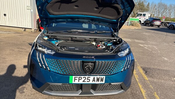 Used Peugeot 3008 2025 for sale - 75105800: Photo 8
