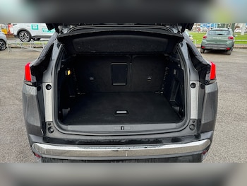 Used Peugeot 3008 2017 for sale - 77151041: Photo