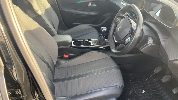 Used Peugeot 208 2020 for sale - 76006670: Photo 32