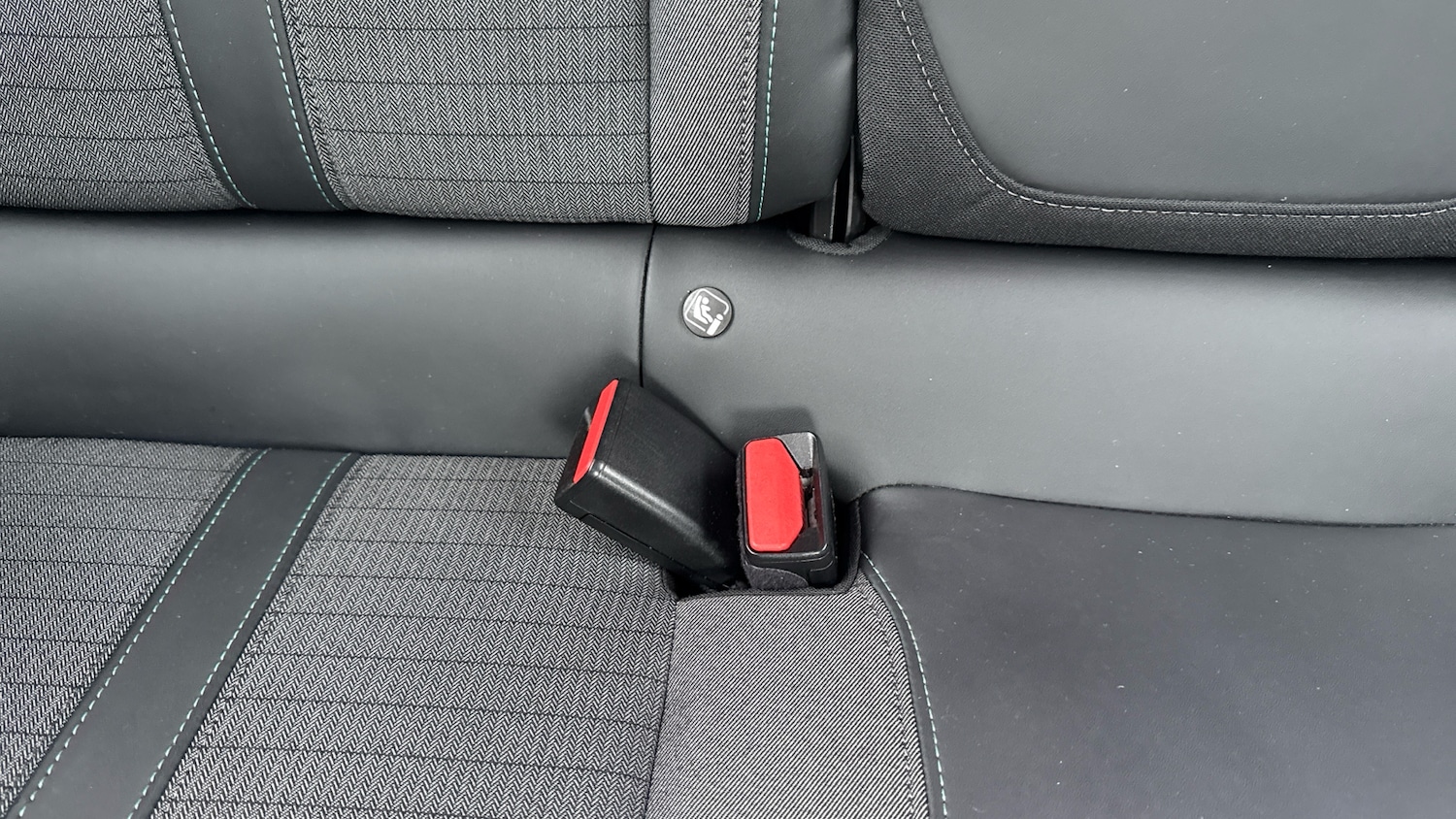 Used Peugeot 2008 2022 for sale - 77446119: Photo 17