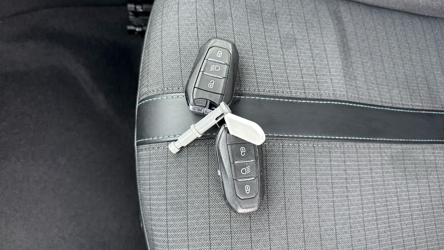 Used Peugeot 2008 2022 for sale - 77446119: Photo 20