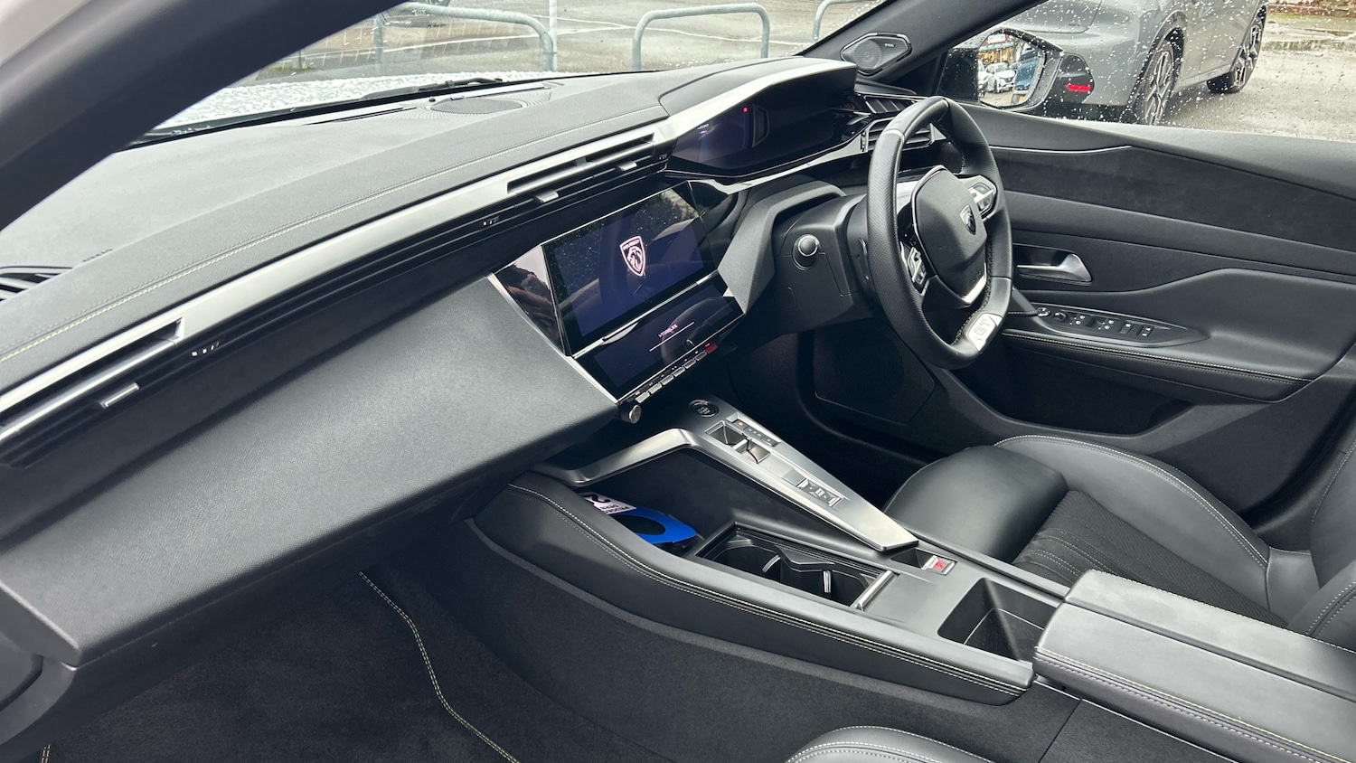 Used Peugeot 308 2022 for sale - 77274778: Photo 9