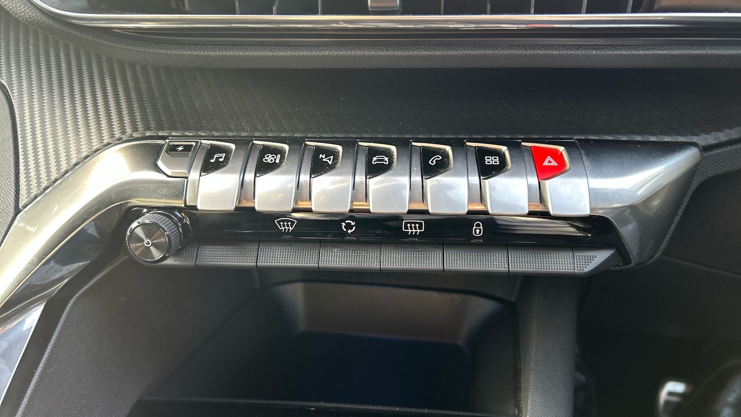 Used Peugeot 3008 2024 for sale - 76895209: Photo 23