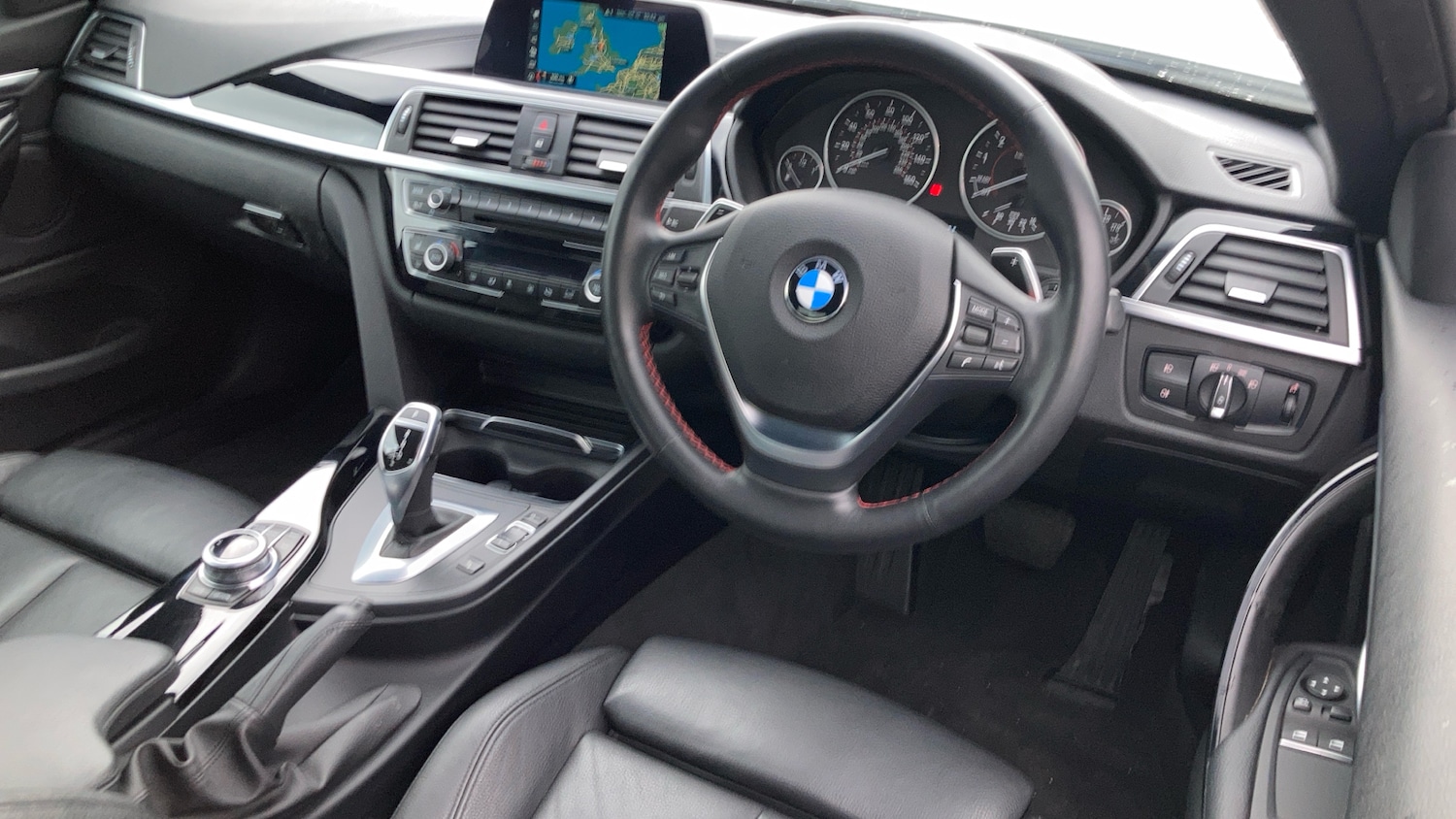 Used BMW 4 Series 2017 for sale - 77323795: Photo 11