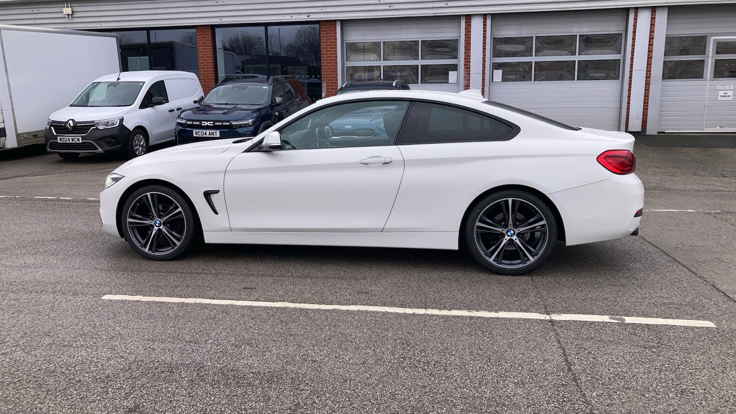 Used BMW 4 Series 2017 for sale - 77323795: Photo 25
