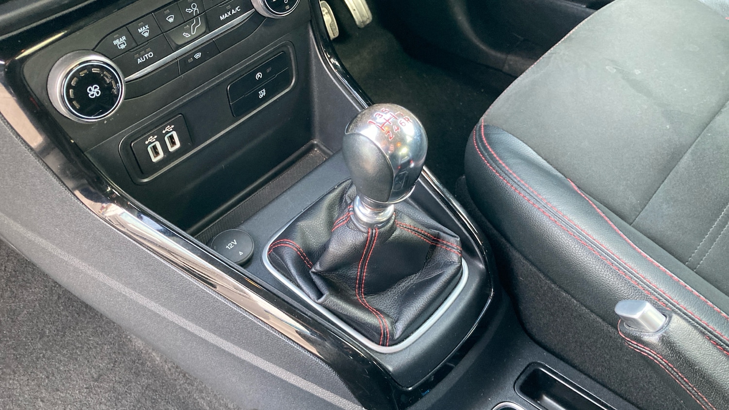 Used Ford Ecosport 2020 for sale - 76627839: Photo 13