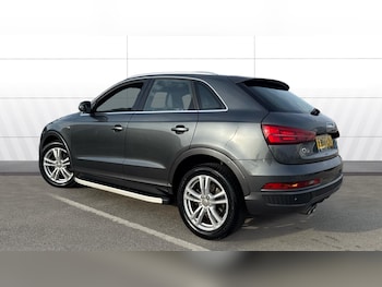Used Audi Q3 2016 for sale - 76114158: Photo 2