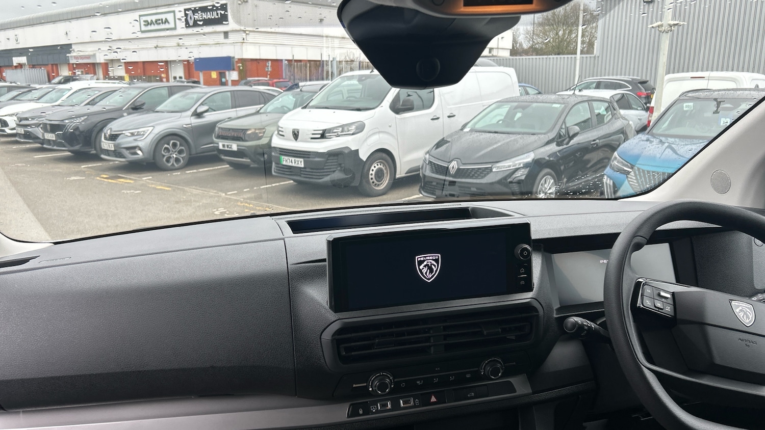 Used Peugeot Expert 2025 for sale - 77502525: Photo 10