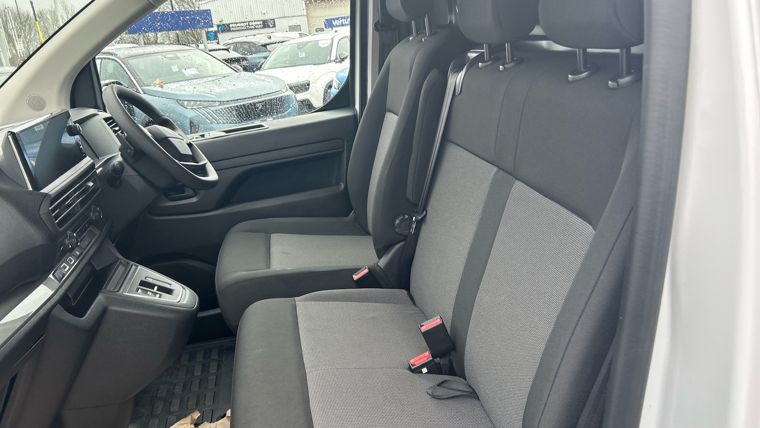 Used Peugeot Expert 2025 for sale - 77502525: Photo 16