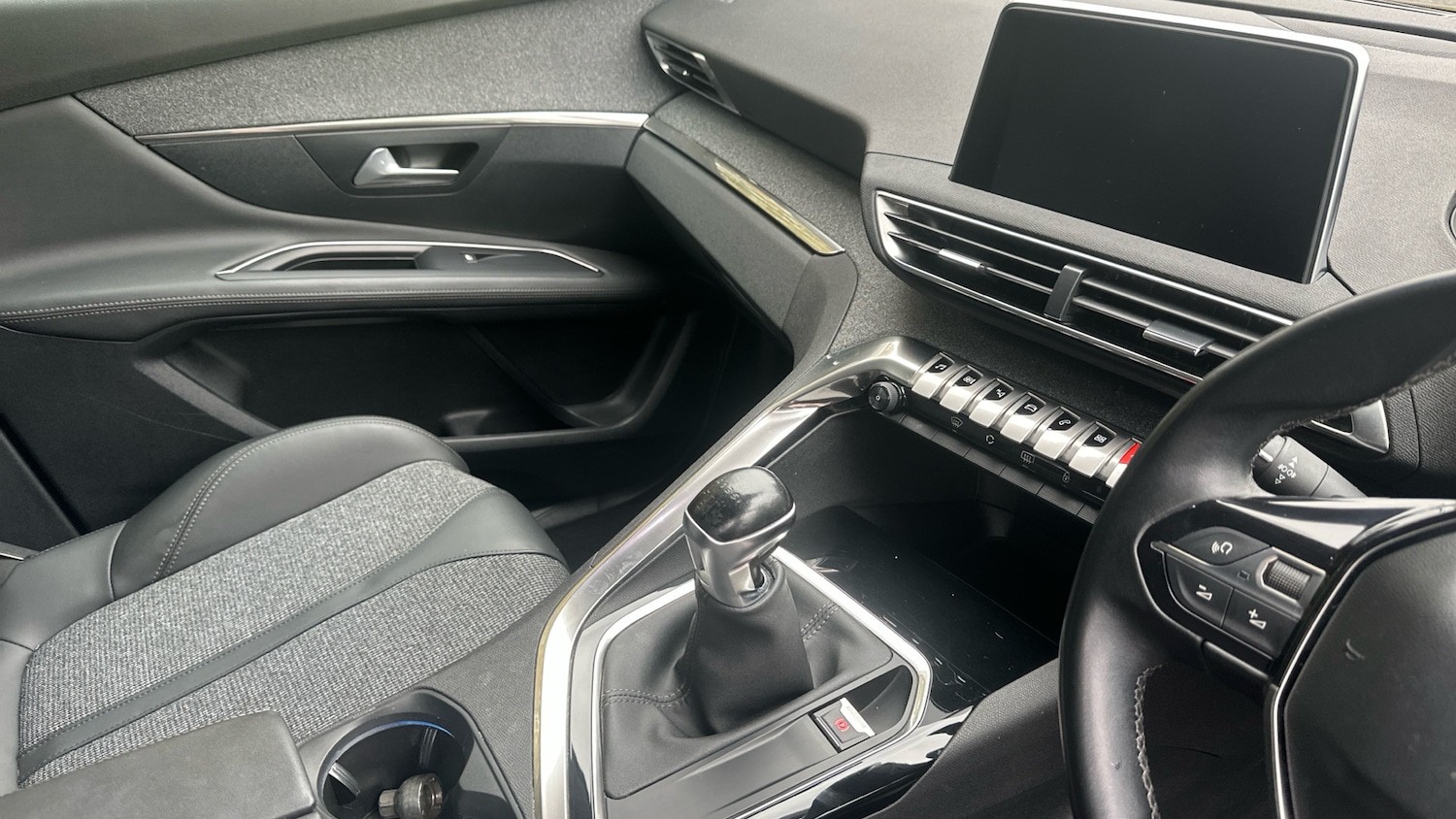 Used Peugeot 3008 2020 for sale - 76413220: Photo 14