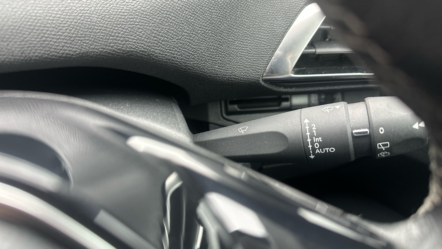 Used Peugeot 3008 2020 for sale - 76413220: Photo 34