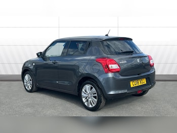 Used Suzuki Swift 2018 for sale - 78223159: Photo