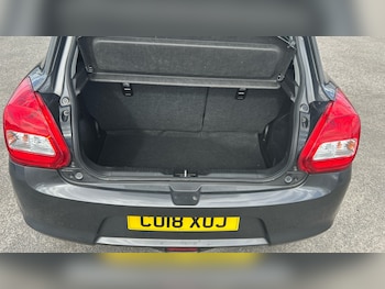 Used Suzuki Swift 2018 for sale - 78223159: Photo