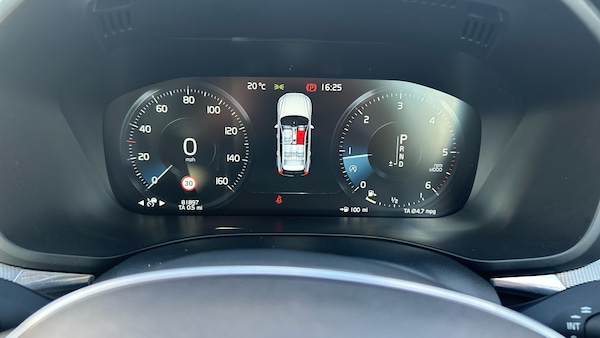 Used Volvo XC60 2018 for sale - 76089967: Photo 18