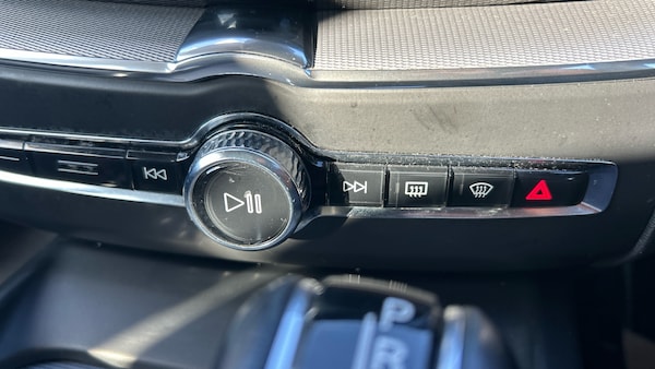 Used Volvo XC60 2018 for sale - 76089967: Photo 31