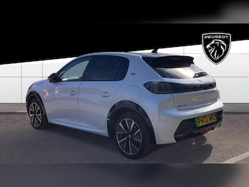 Used Peugeot 208 2023 for sale - 77998198: Photo