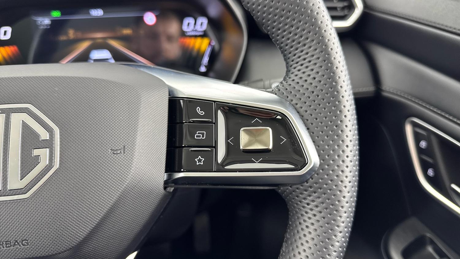 Used MG MG ZS 2024 for sale - 77300308: Photo 18