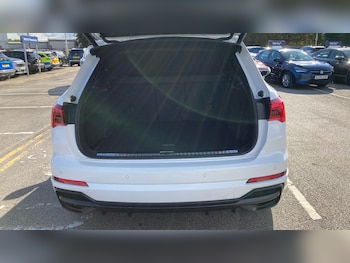 Used Audi Q3 2021 for sale - 75922407: Photo