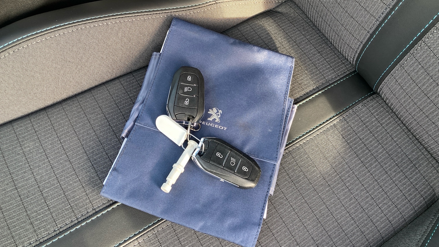 Used Peugeot 208 2021 for sale - 76649536: Photo 19