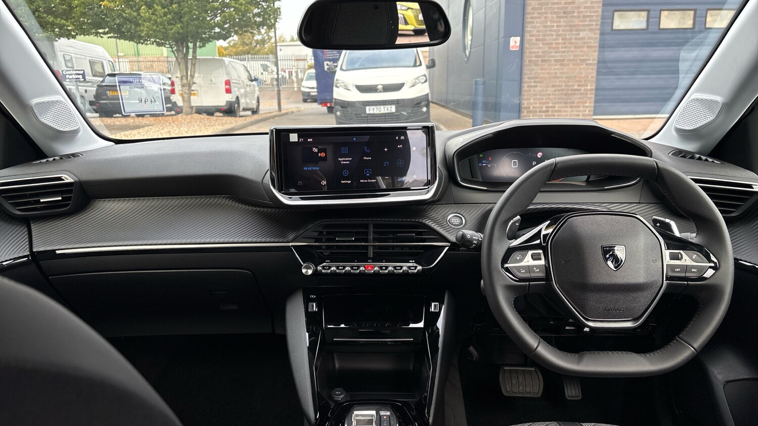 Used Peugeot 208 2025 for sale - 76611555: Photo 10