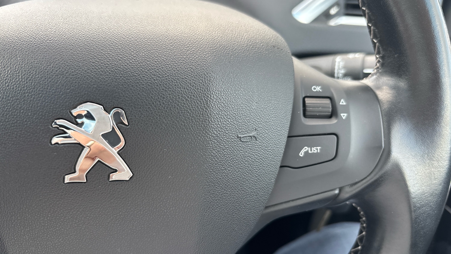 Used Peugeot 208 2019 for sale - 77247237: Photo 31