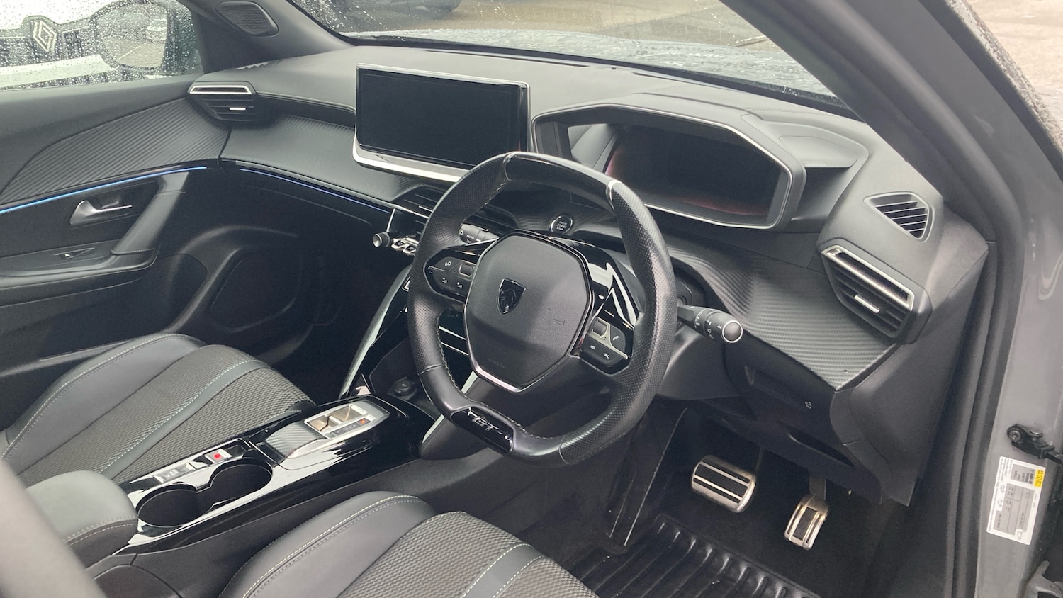 Used Peugeot 2008 2024 for sale - 76652226: Photo 11