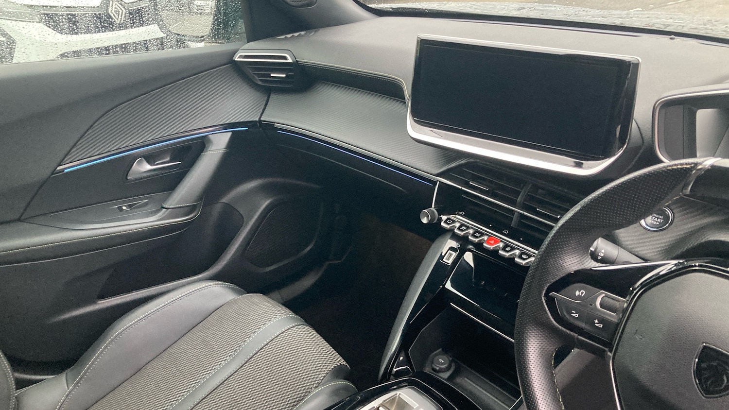 Used Peugeot 2008 2024 for sale - 76652226: Photo 14