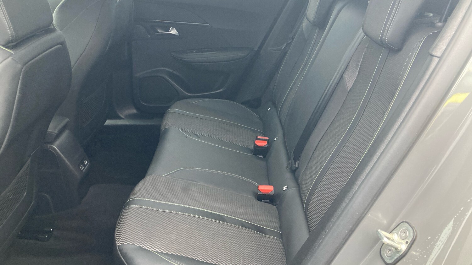 Used Peugeot 2008 2024 for sale - 76652226: Photo 16