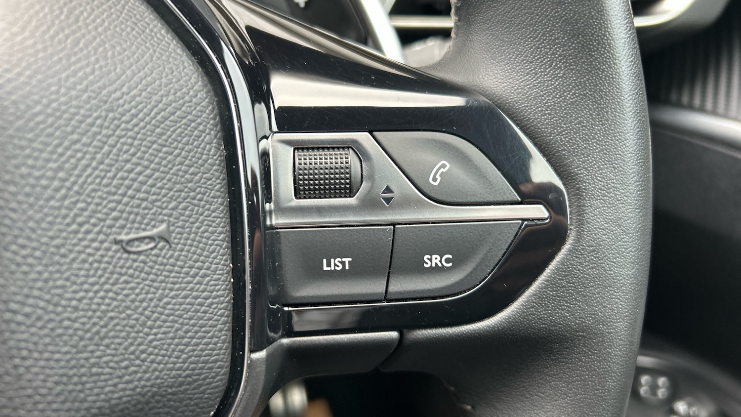 Used Peugeot 5008 2023 for sale - 76639596: Photo 27