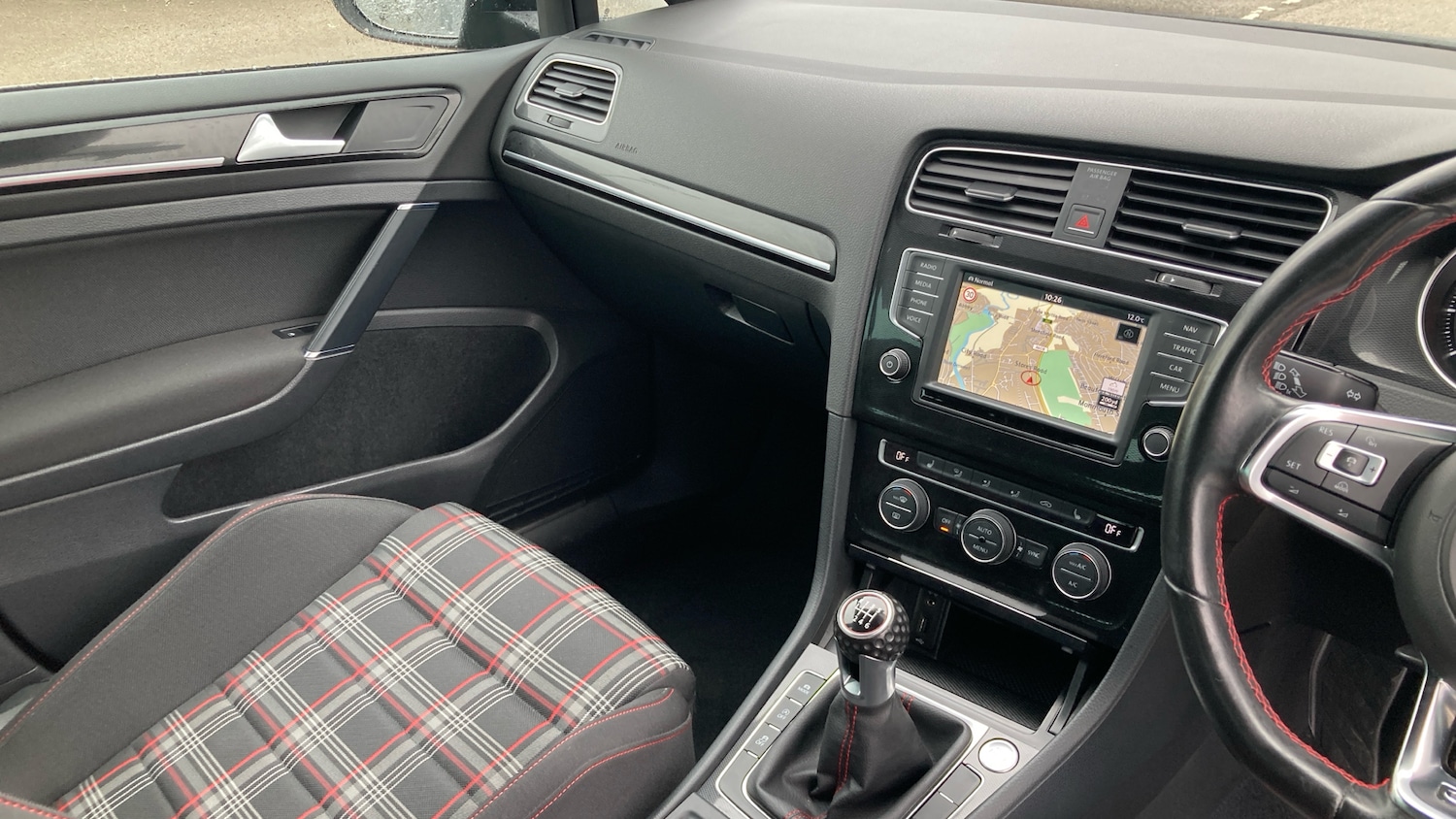 Used Volkswagen Golf 2016 for sale - 76273609: Photo 14