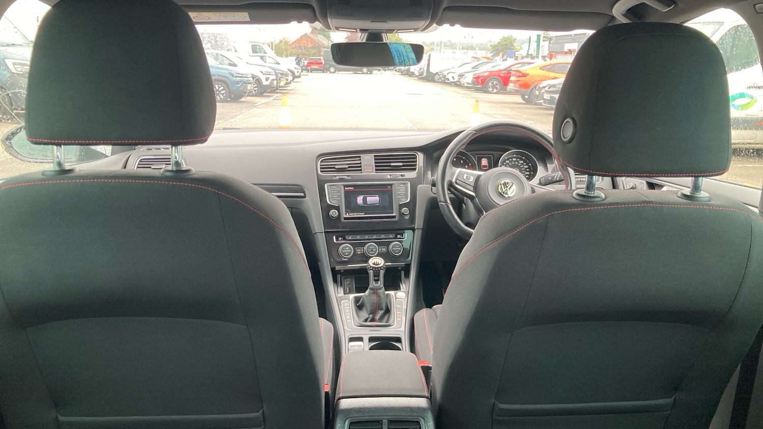 Used Volkswagen Golf 2016 for sale - 76273609: Photo 28