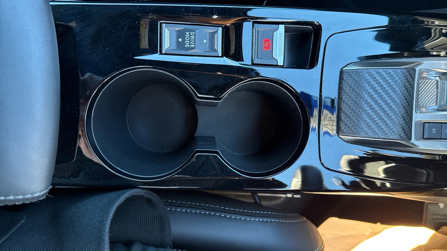 Used Peugeot 2008 2023 for sale - 75921663: Photo 35