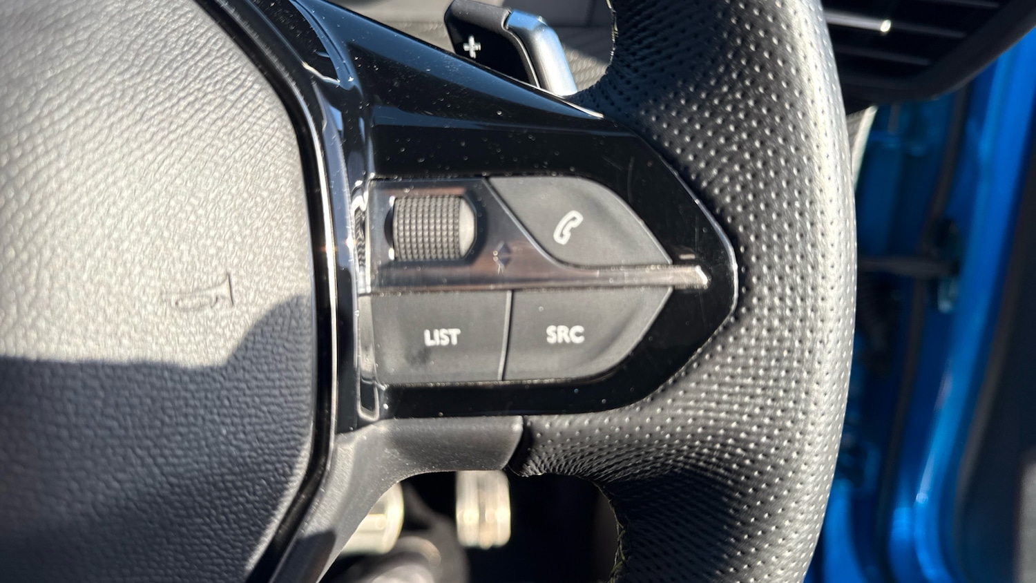 Used Peugeot 2008 2023 for sale - 75921663: Photo 40