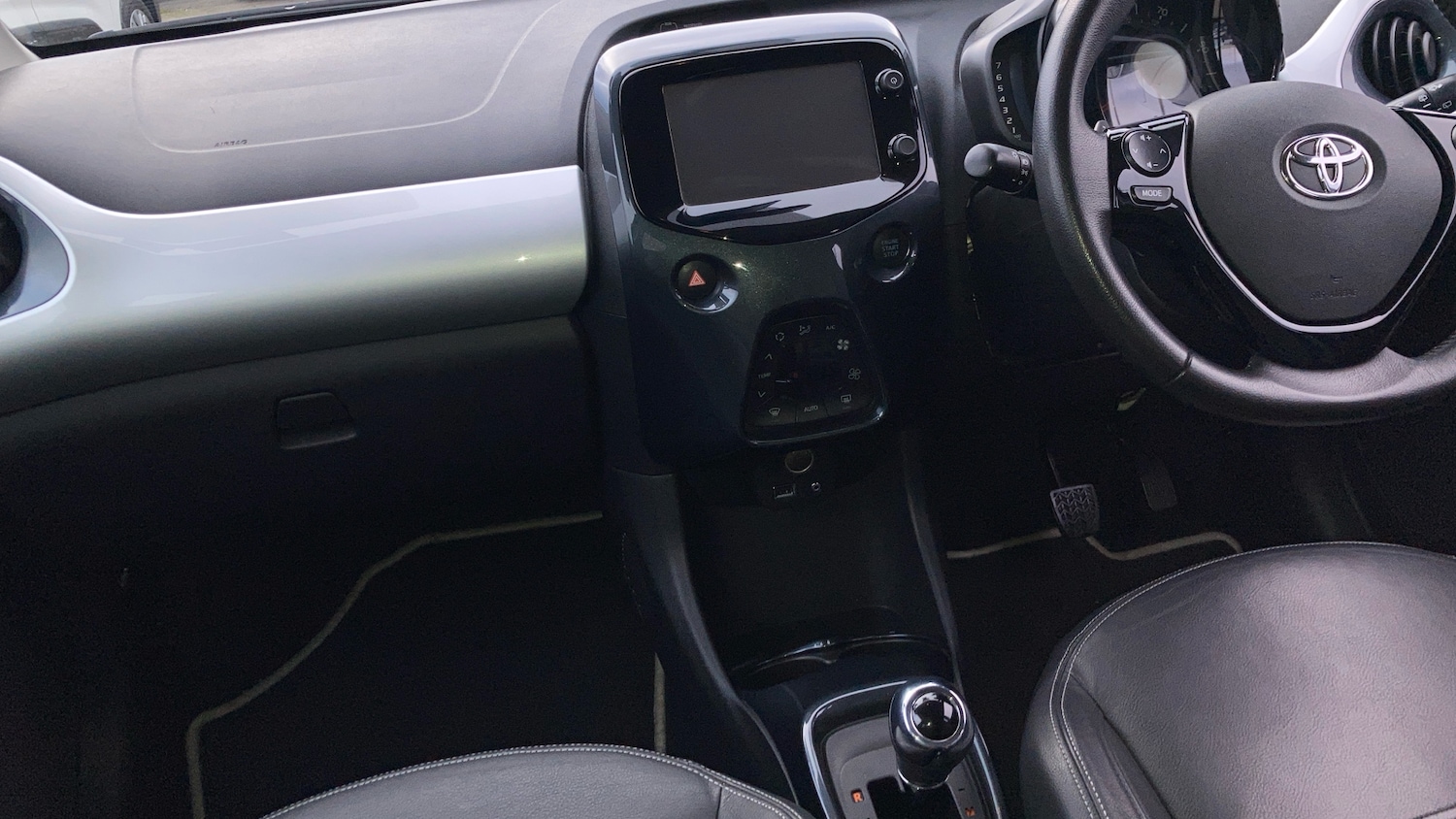 Used Toyota AYGO 2017 for sale - 77230783: Photo 14