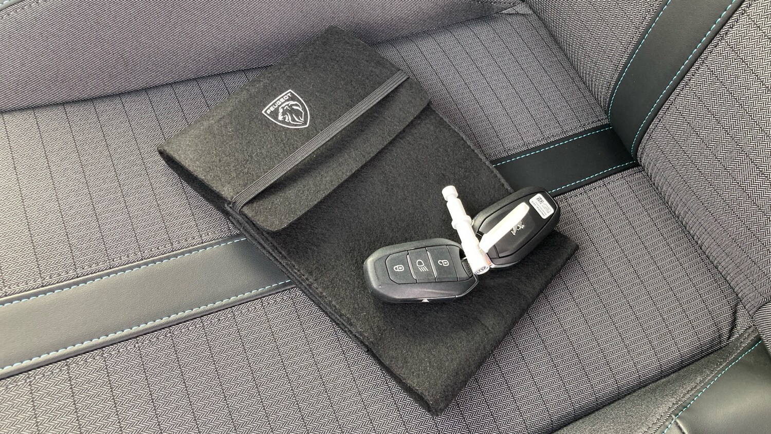 Used Peugeot 208 2023 for sale - 76146468: Photo 19