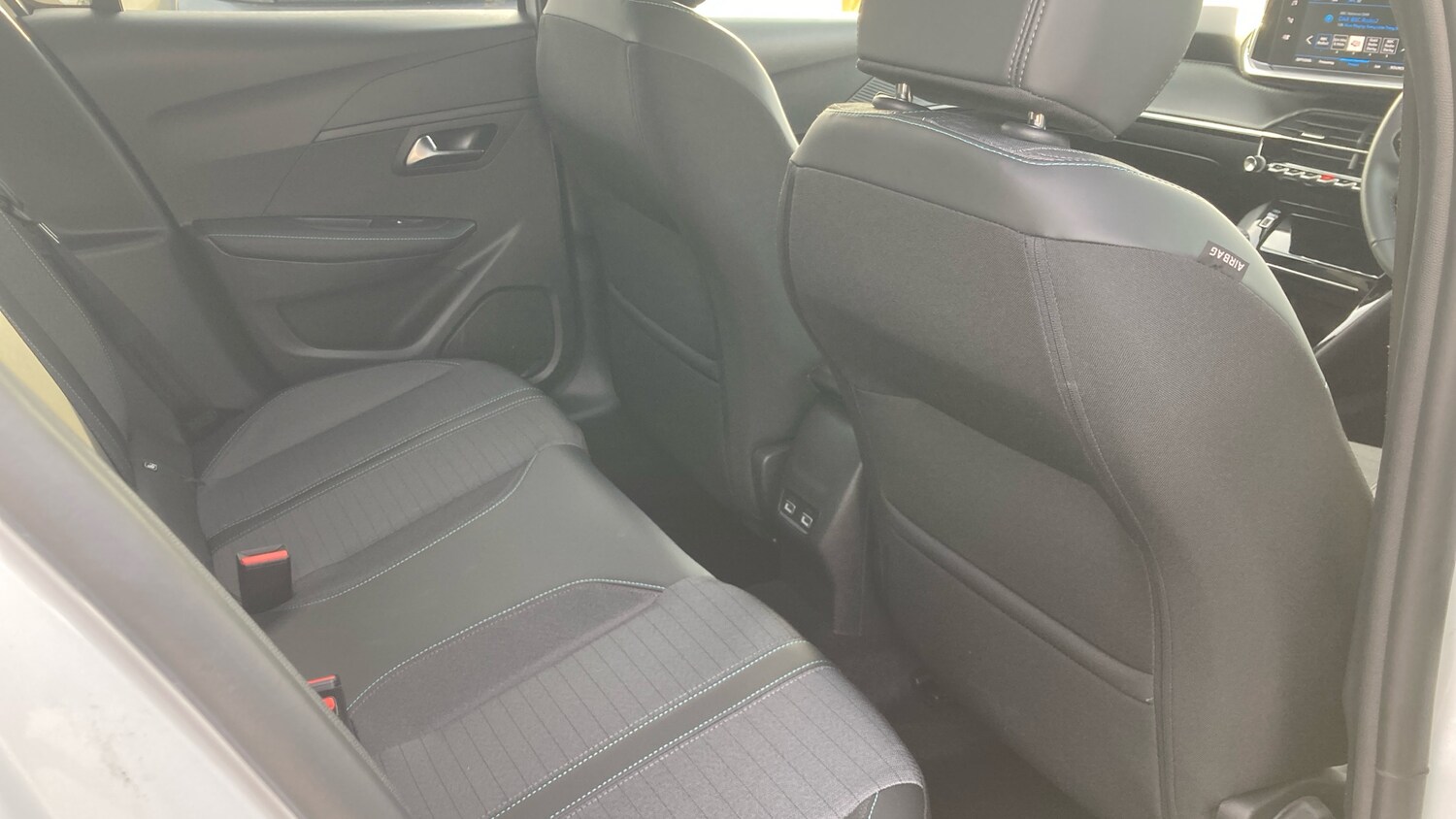 Used Peugeot 208 2023 for sale - 76146468: Photo 28