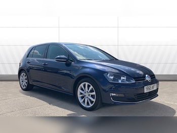 Used Volkswagen Golf 2015 for sale - 79330136: Photo