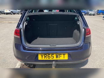 Used Volkswagen Golf 2015 for sale - 79330136: Photo