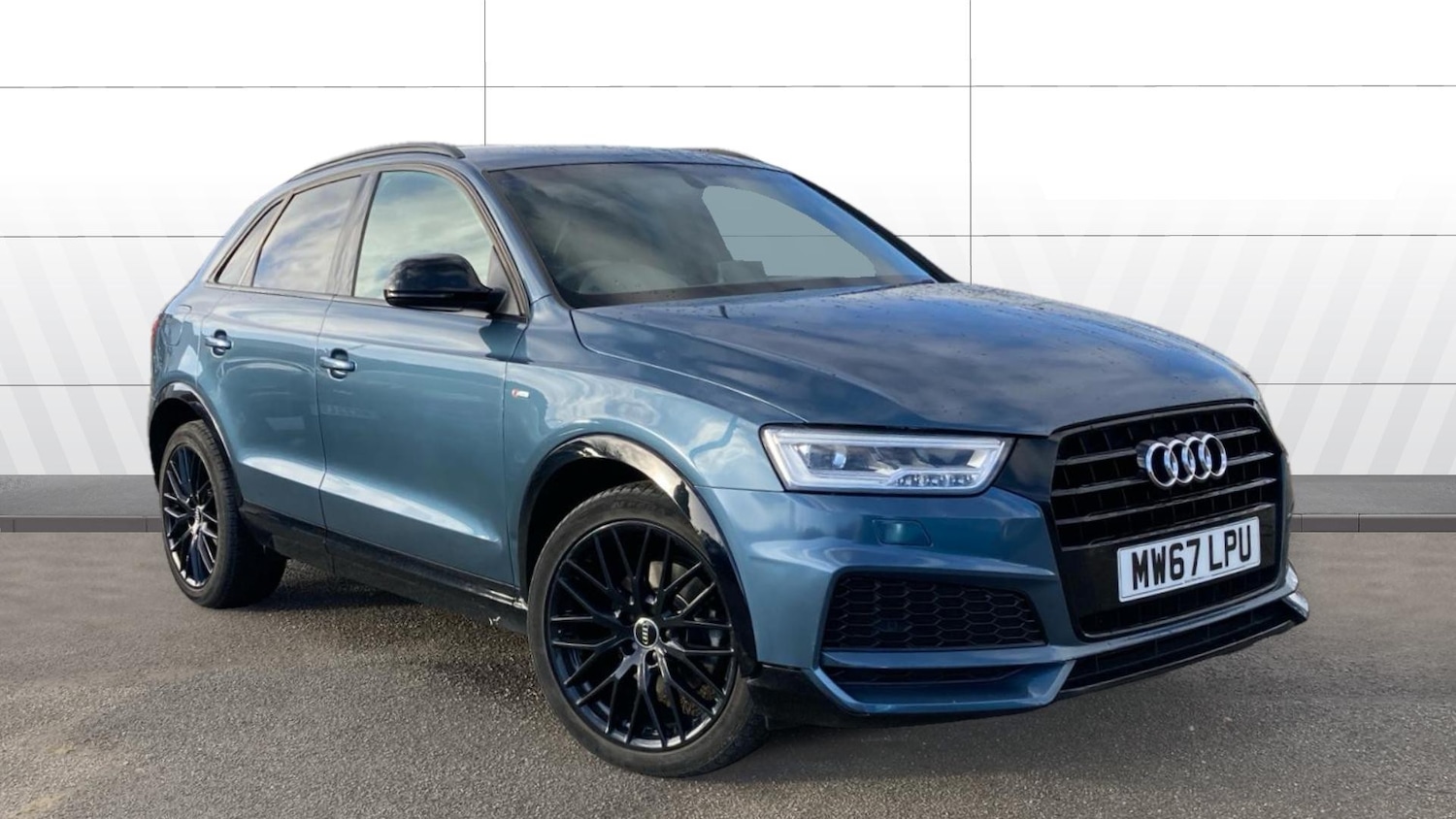 Used Audi Q3 2018 for sale - 76835269: Photo 1