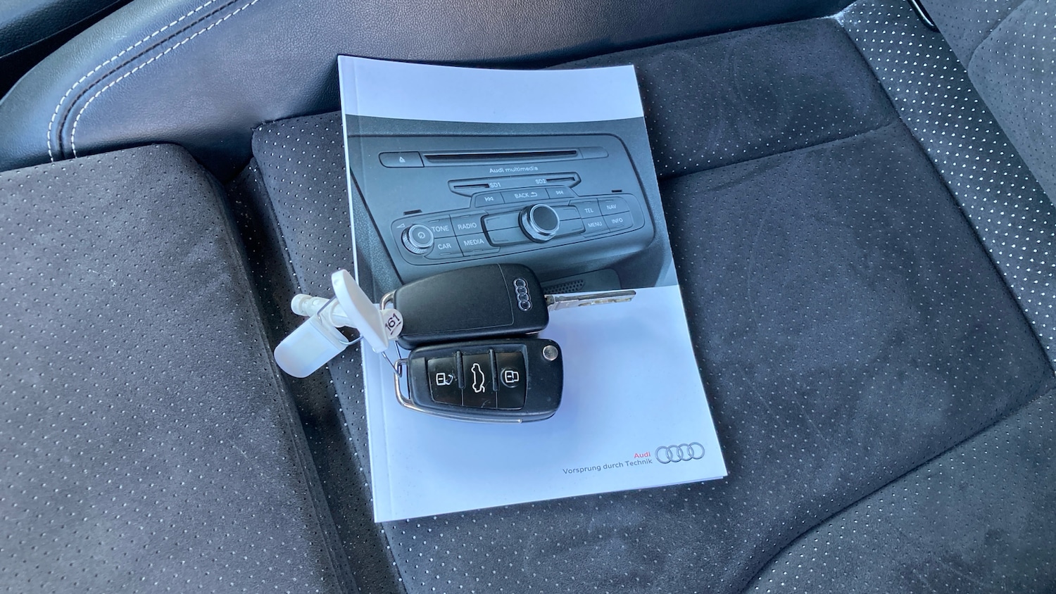 Used Audi Q3 2018 for sale - 76835269: Photo 19