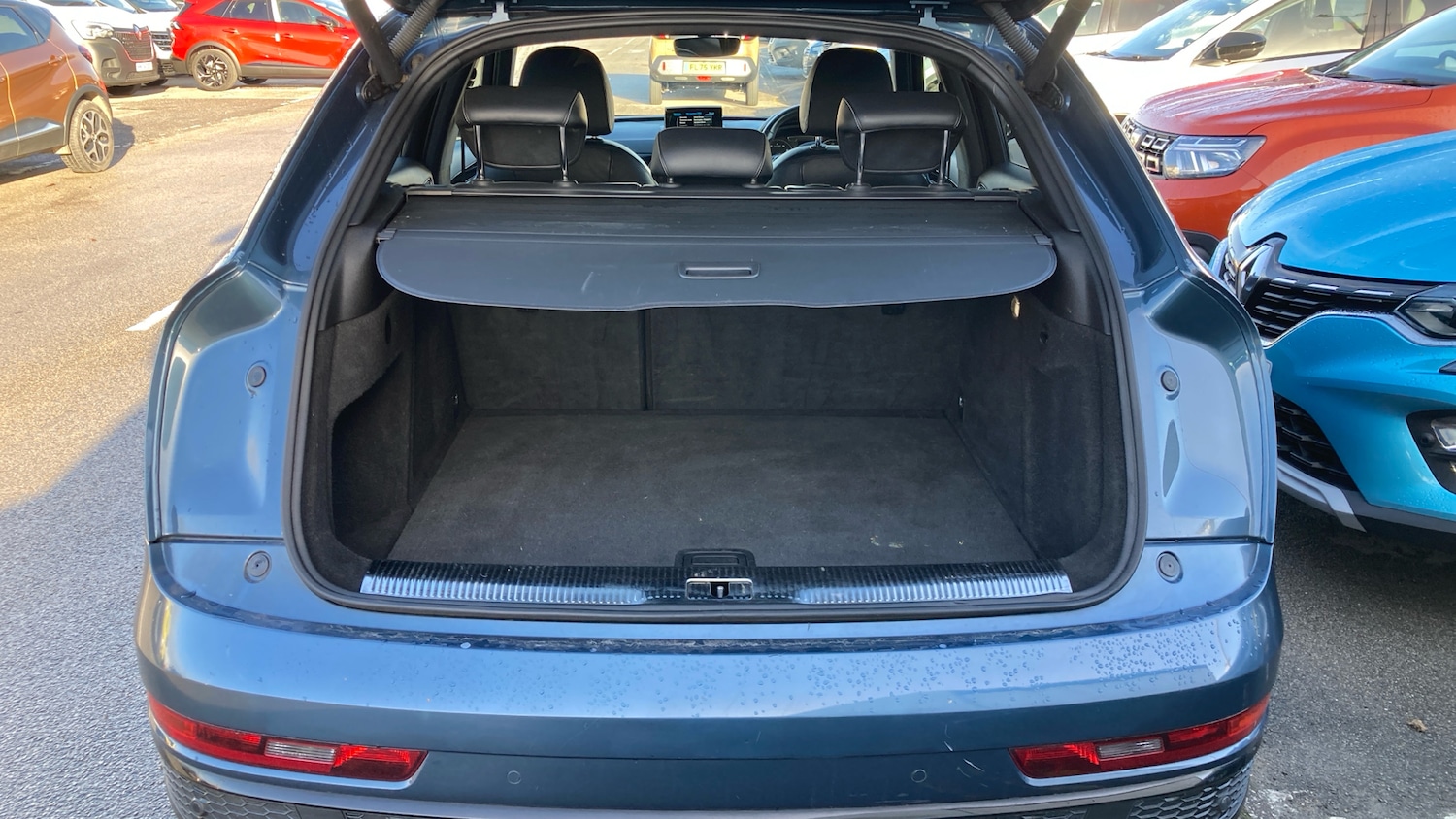 Used Audi Q3 2018 for sale - 76835269: Photo 4