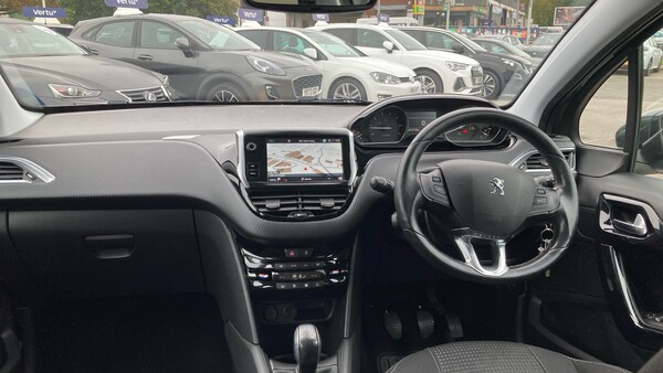 Used Peugeot 208 2019 for sale - 76067421: Photo 10