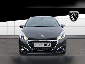 Used Peugeot 208 2019 for sale - 76067421: Photo 3