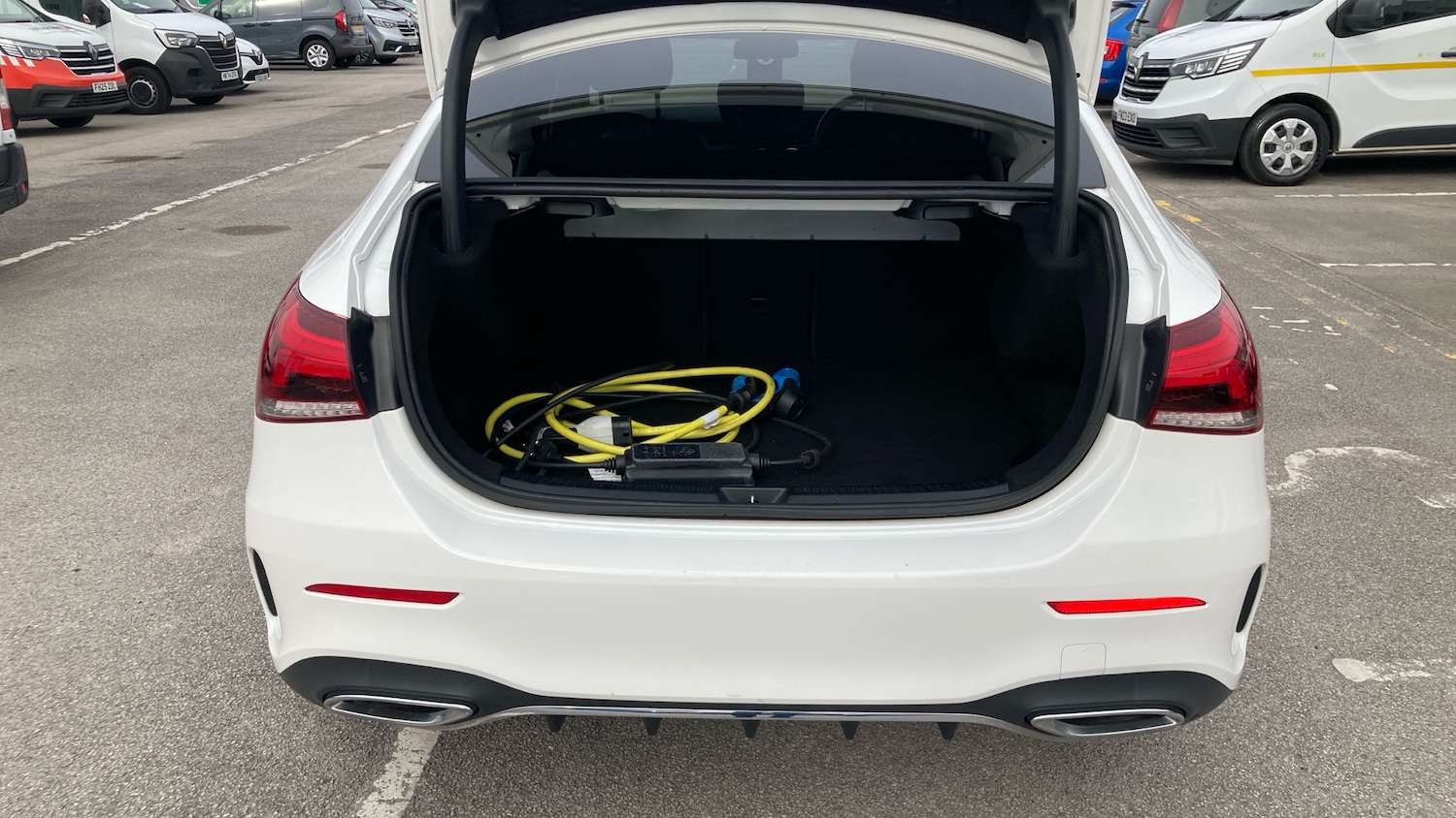 Used Mercedes-Benz A-Class 2020 for sale - 76102768: Photo 4